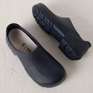 BIRKENSTOCK UNISEX A 630 POLYURETHANE CLOGS IN BLACK SIZE 40 9.5